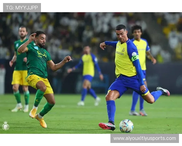 利雅得胜利2-2达曼协作，C罗被动进球结束2025年赛事